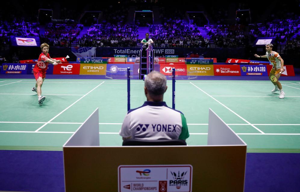 前锋线上 前锋线上