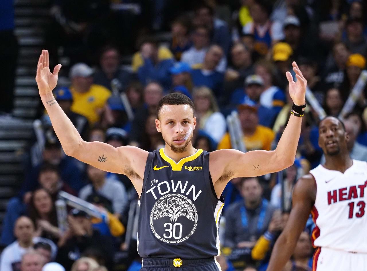 球迷带来更 球迷带来更